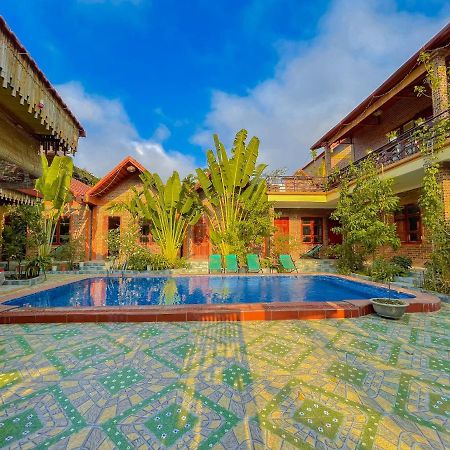 נין בין Cosiana Homestay מראה חיצוני תמונה