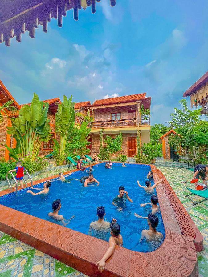 נין בין Cosiana Homestay מראה חיצוני תמונה