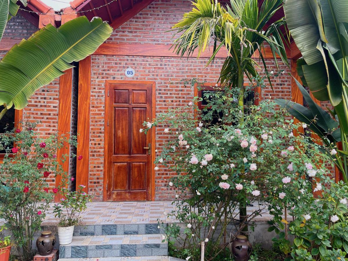נין בין Cosiana Homestay מראה חיצוני תמונה